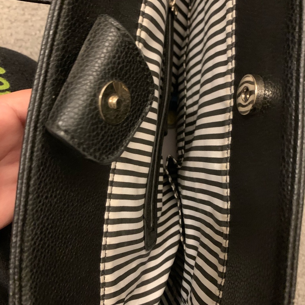 Guess bag - Picture 4 of 4